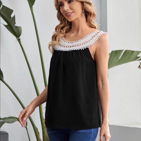 Women’s Color Block Lace Trim Top ~ NWT - Picture 5 of 5